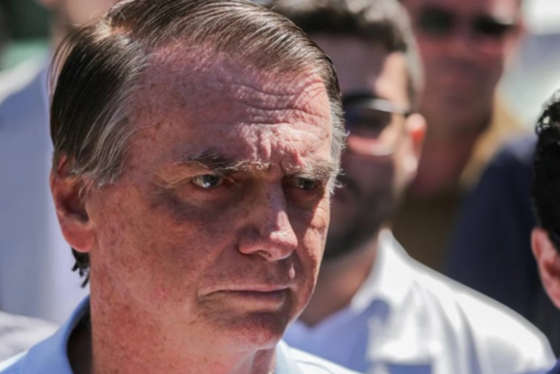 Michelle anuncia que nova cirurgia em Bolsonaro foi concluída: “Graças a Deus”
