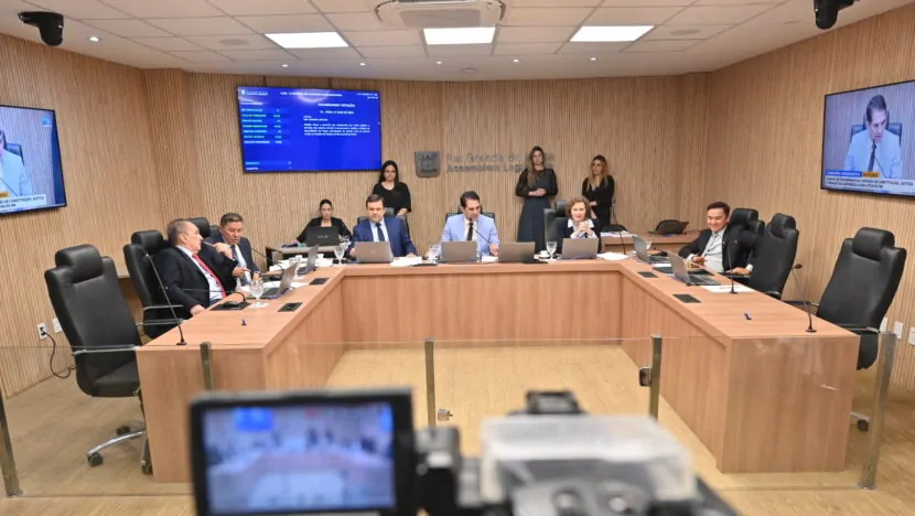 ALRN discute projeto que garante às prefeituras repasse automático de impostos e verba do Fundeb