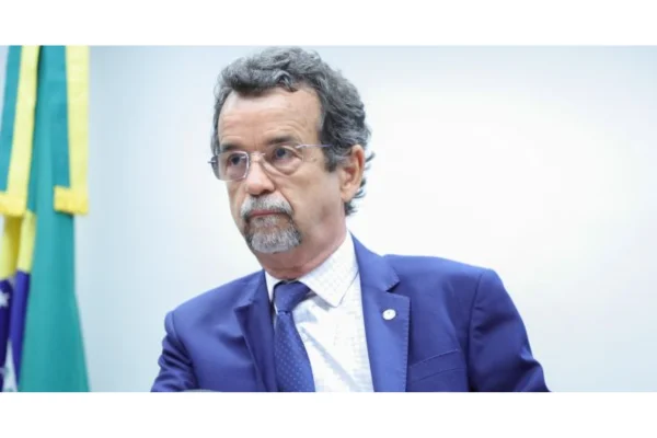 Mineiro afirma que João Maia quer desestabilizar candidaturas do PT