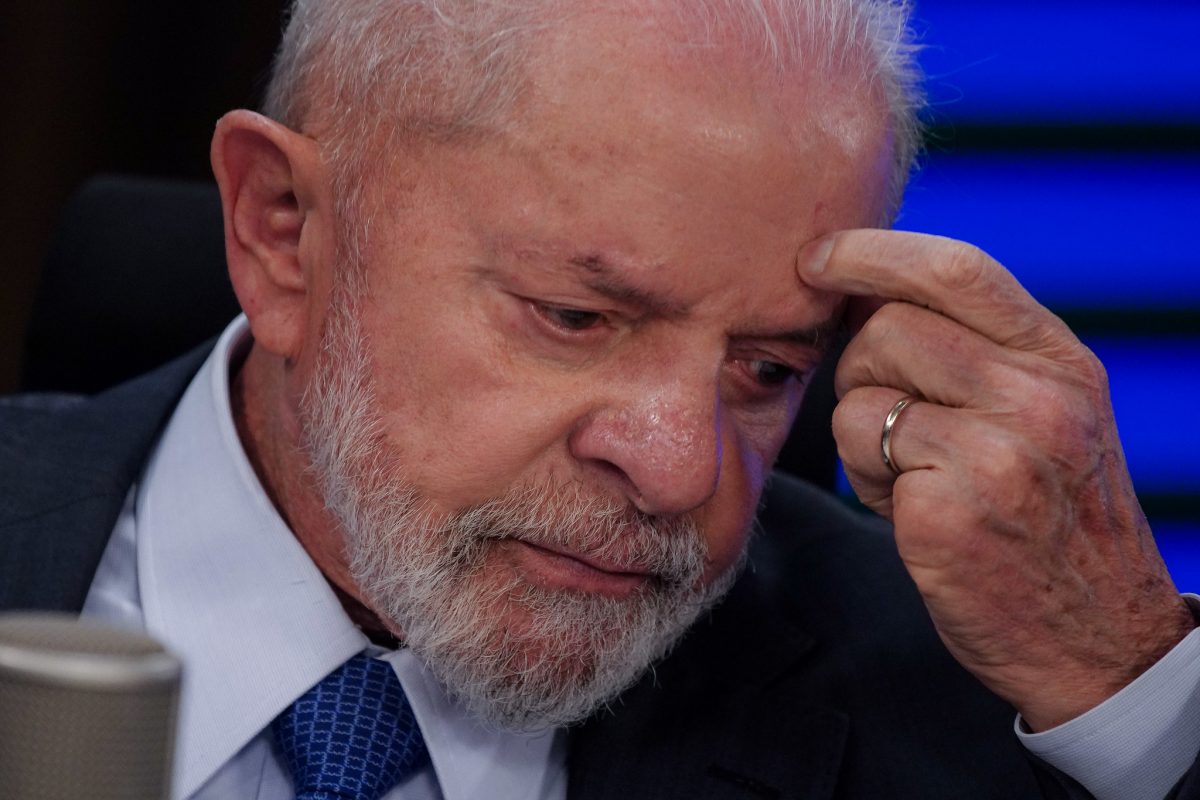 Lula é reprovado por 52% dos eleitores brasileiros, diz pesquisa