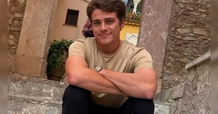 Estrela do OnlyFans morre aos 31 anos em acidente de moto