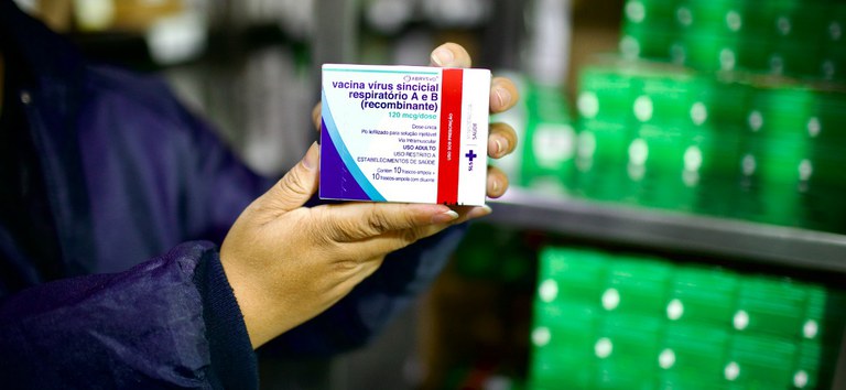 RN vai receber 10,3 mil doses de vacina contra o vírus sincicial respiratório; saiba quem deve se vacinar