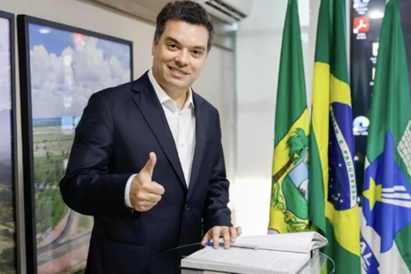 Walter Alves reafirma apoio a Lula, mas diz que cenário no RN segue indefinido