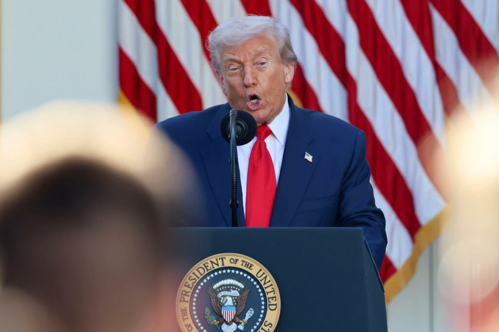 Donald Trump declara que os dias de Maduro estão contados