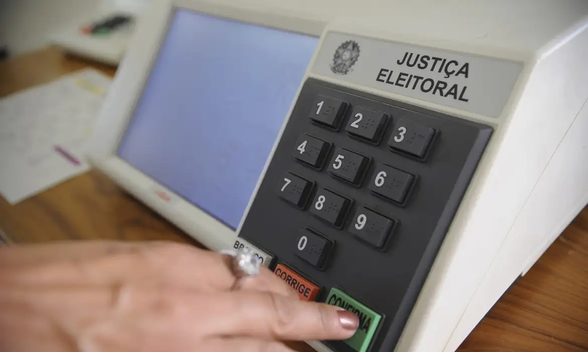 Datafolha: 91% dos eleitores não se arrependem do voto para presidente em 2022