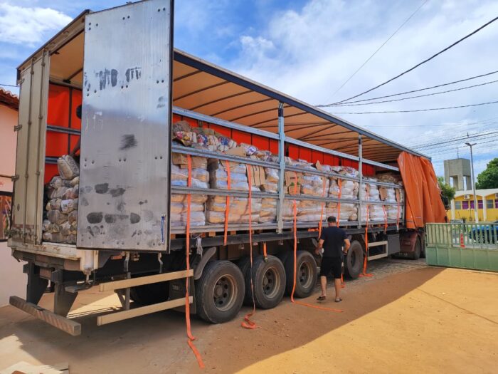 Prefeitura do Assú vai entregar cerca de 3 mil cestas básicas para famílias da zona rural