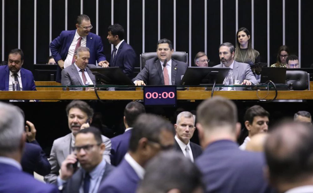 Farmácia popular sofre corte e emendas terão aumento em 2026