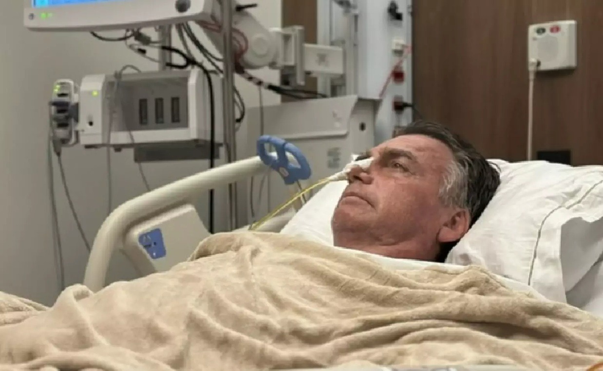 Bolsonaro parou de respirar 514 vezes durante uma única noite de sono, aponta laudo médico