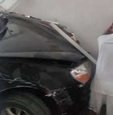 Carro invade residência após motorista apresentar sinais de embriaguez na Zona Norte de Natal