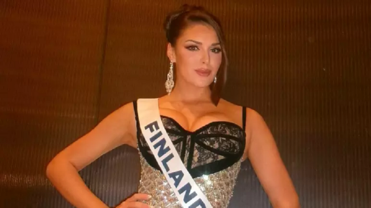 Miss Finlândia perde título após publicar foto com gesto racista