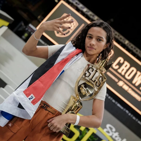 Veja quanto Rayssa Leal faturou como tetracampeã mundial de skate este ano