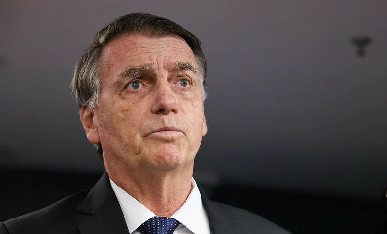 Médico: Bolsonaro pode iniciar fisioterapia nesta sexta-feira