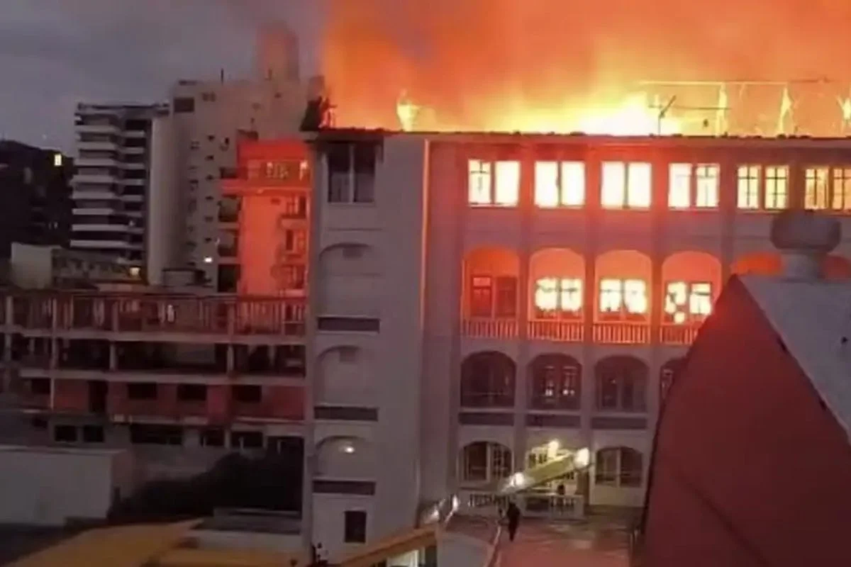 Incêndio no Colégio Marista, em Santa Maria (RS), causa comoção