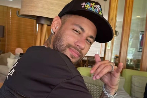 Avô de Neymar ganhou na Mega-Sena e gastou prêmio todo em apenas dois meses