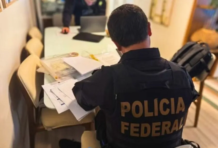 PF cumpre mandados e bloqueia quase R$ 6 bilhões em nova fase de operação sobre Banco Master