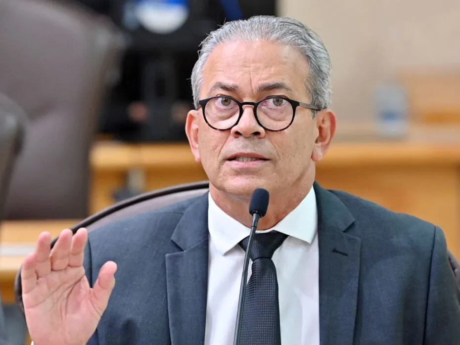 Hermano aceita convite para se filiar ao MDB e ser vice de Allyson Bezerra nas eleições