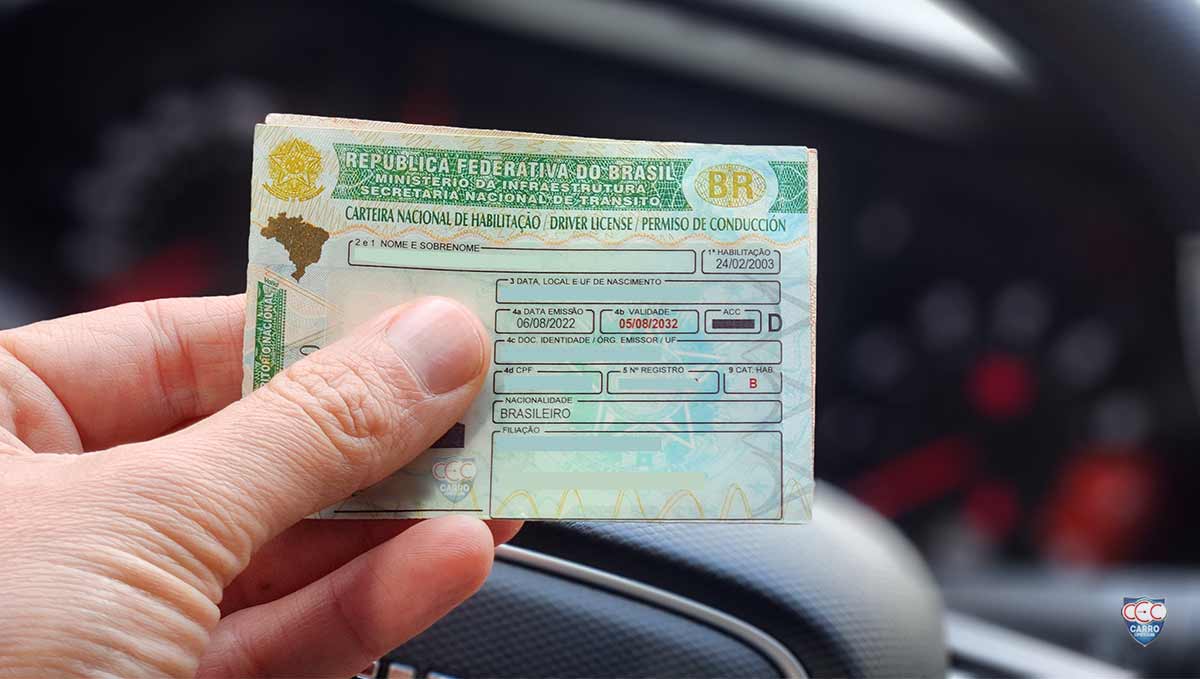 Renovação automática da CNH começa a valer nesta sexta