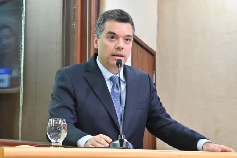 Walter Alves libera cargos do MDB e governo avalia impacto político no RN