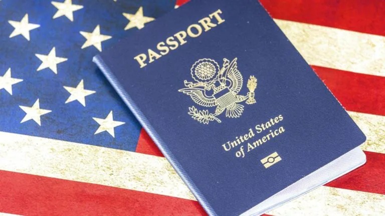 Suspensão de vistos não atinge turistas e viagem para Copa