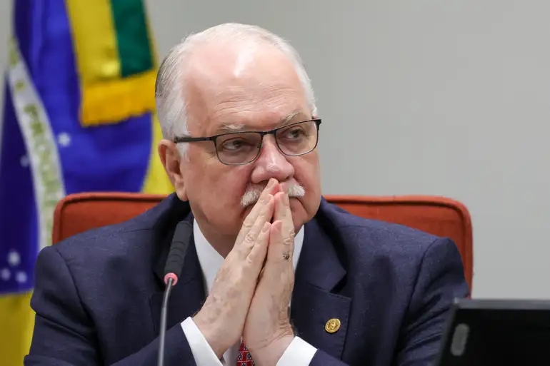 Fachin defende criação de código de conduta para ministros do STF
