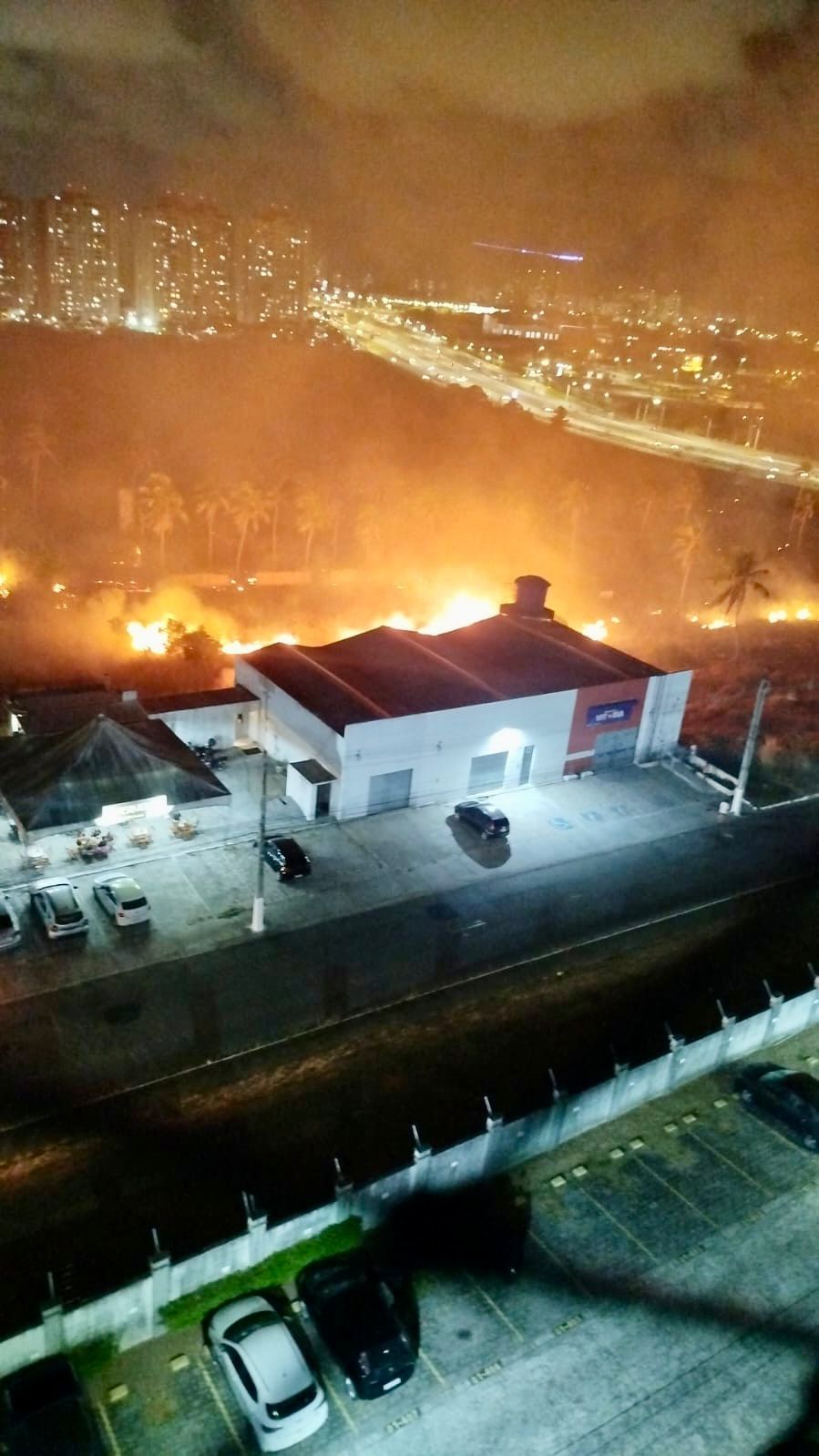 CBMRN atende 13 ocorrências de incêndio em vegetação em um único dia na Grande Natal