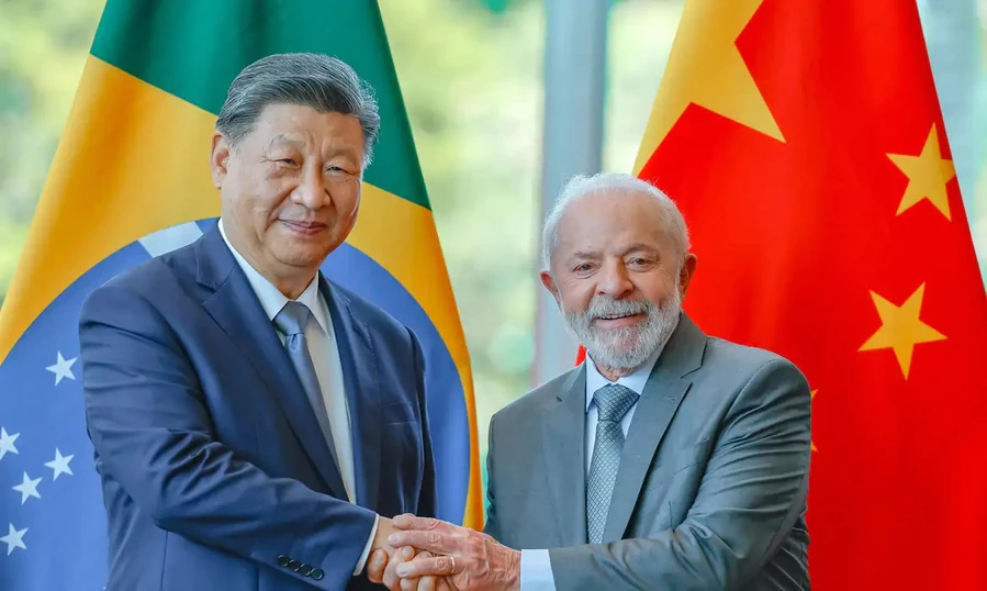 Brasil anuncia isenção de visto para cidadãos chineses em reciprocidade à China
