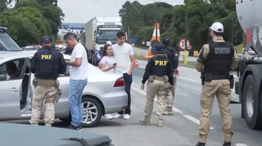 PRF intensifica fiscalização nas rodovias do RN durante para reduzir acidentes no verão
