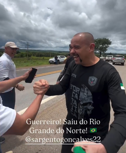 Sargento Gonçalves se une a Nikolas Ferreira na caminhada rumo a Brasília