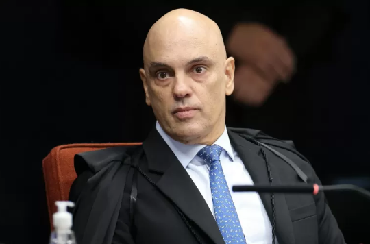 ‘Já fiz o que tinha que fazer’, diz Moraes após transferir Bolsonaro