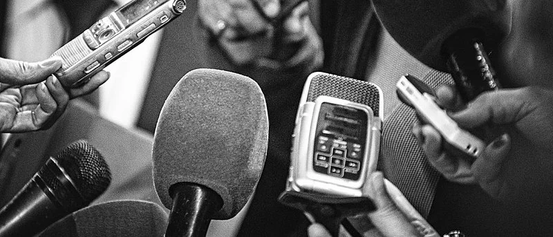 Número de jornalistas e profissionais da imprensa assassinados chega a 128 em 2025, segundo a FIJ