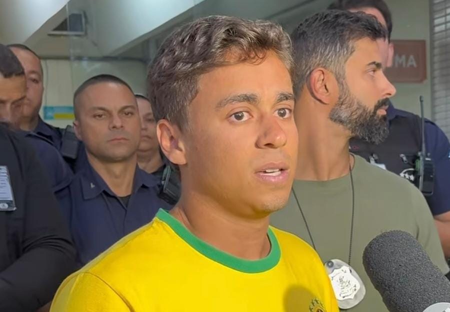 Deputado visita vítimas de raio e pede orações