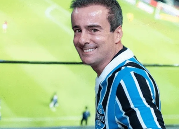 Ex-assessor do STF é preso por descumprir medida protetiva e é exonerado