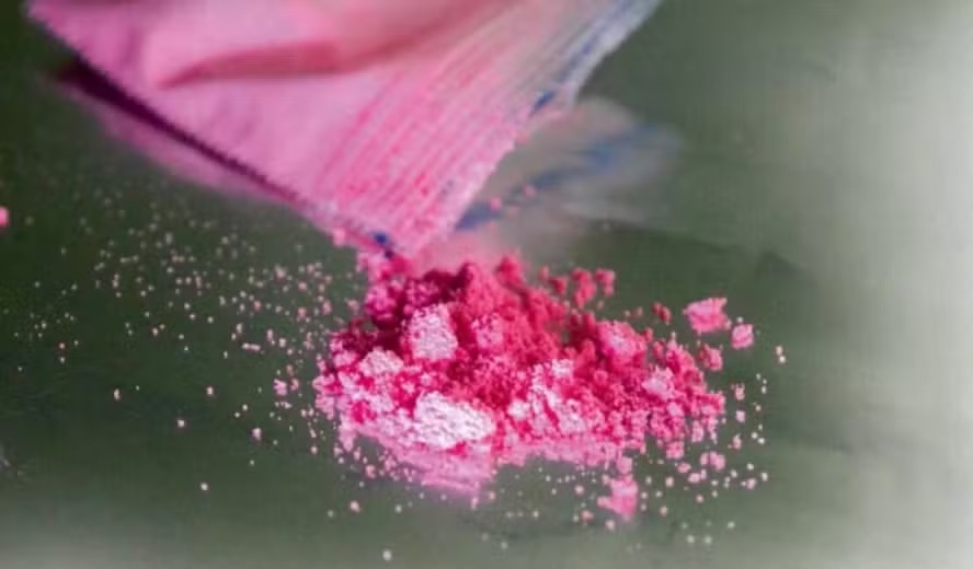 Sensações perigosas: novas drogas para apimentar o sexo caem no gosto de cariocas, mas podem matar