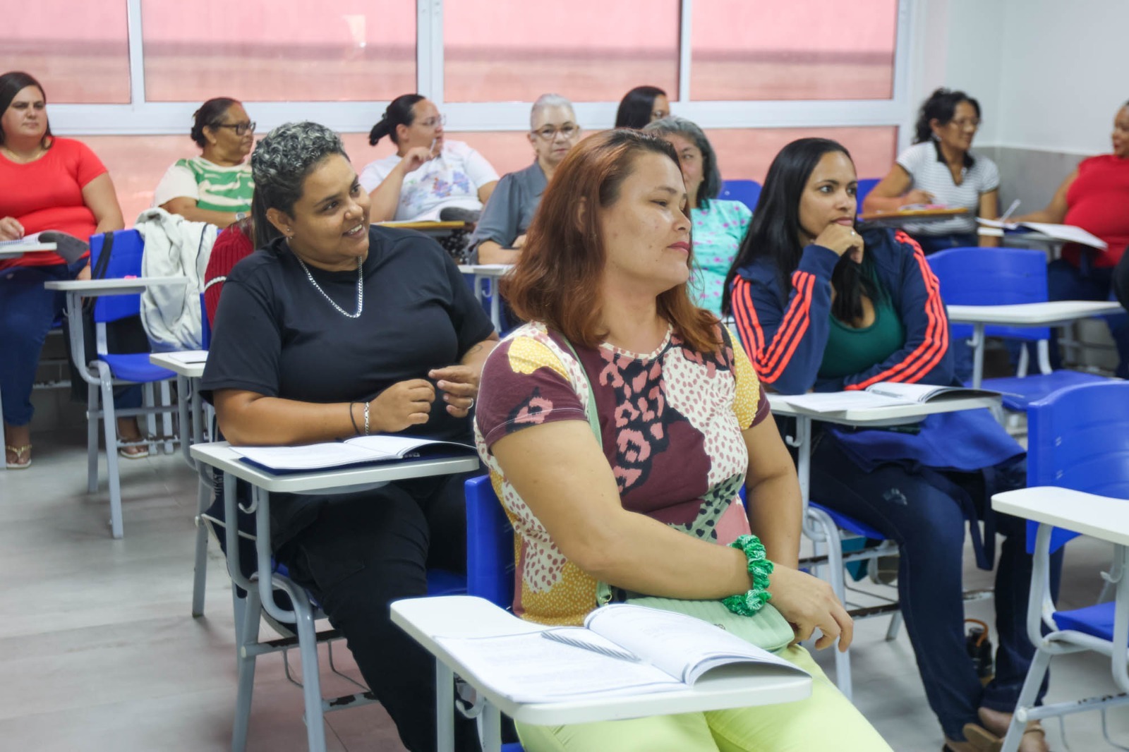 Merendeiras da rede municipal recebem capacitação em parceria com o Senac