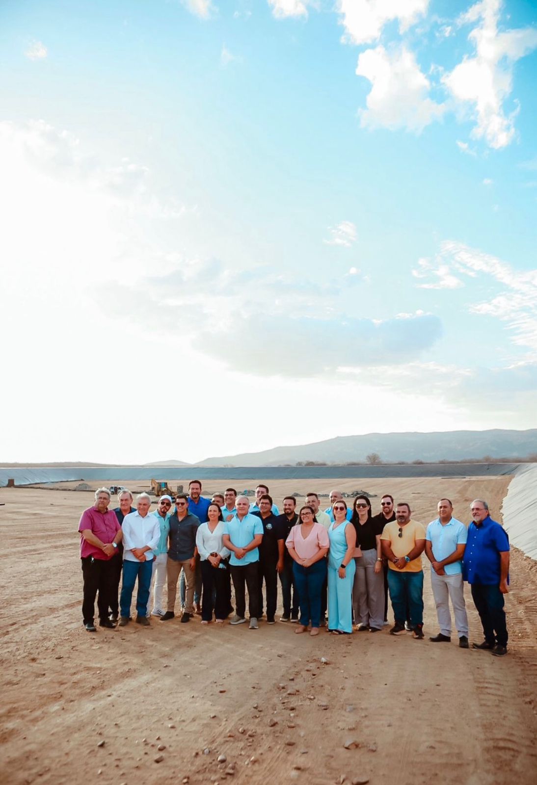 Senador Styvenson Valentim acompanha obras do aterro sanitário de Caicó