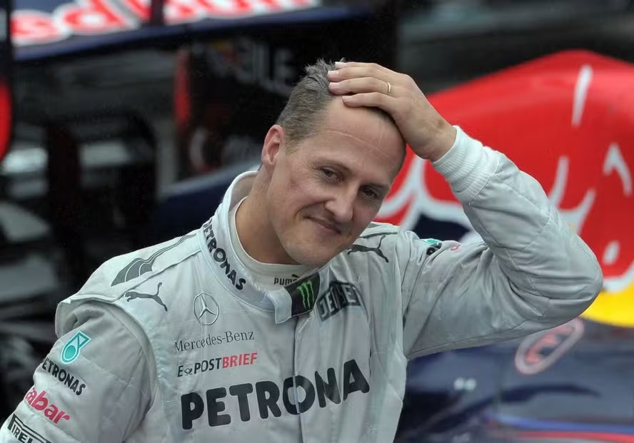 Michael Schumacher 'não está acamado', diz jornal inglês sobre estado de saúde de lenda da Fórmula 1