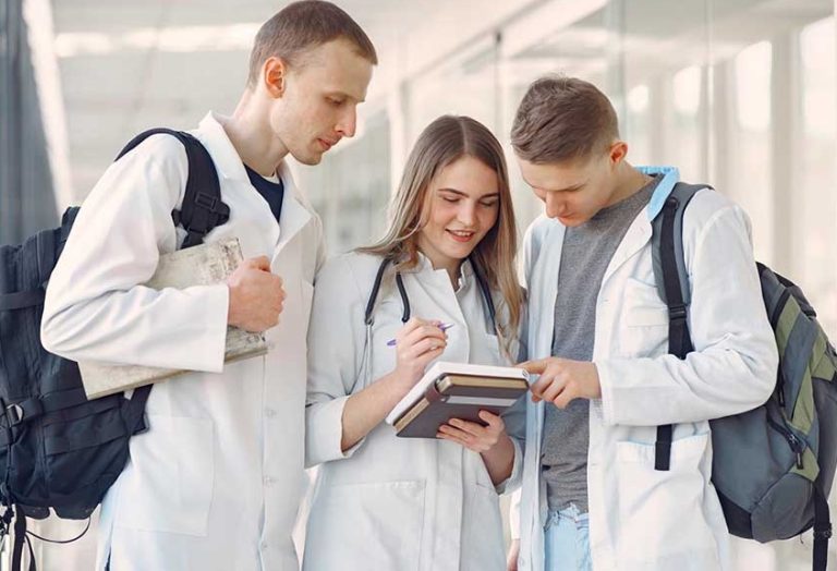 MEC expõe qualidade dos cursos de Medicina no RN; UFRN é nota máxima