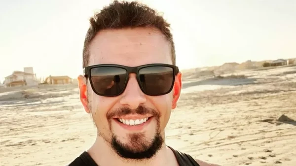 Músico morre esmagado por mais de uma tonelada de mármore em acidente