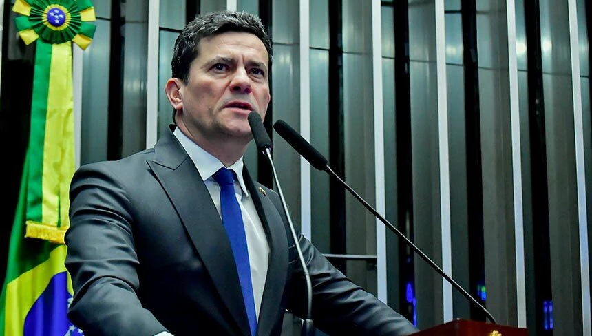 Moro cita The Economist e critica possível candidatura de Lula