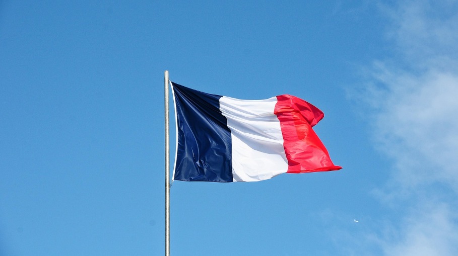 França registra mais mortes do que nascimentos em 2025 pela primeira vez desde 1944