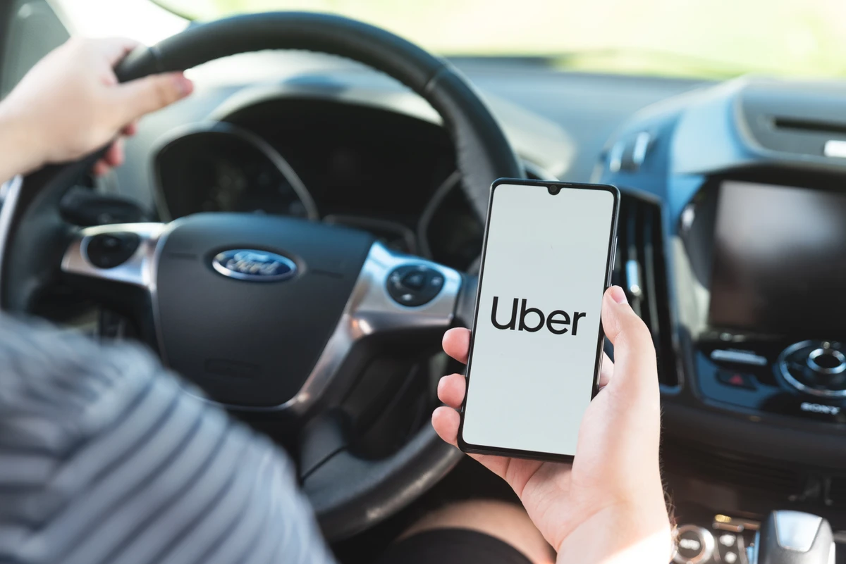 Uber anuncia carros que não são mais aceitos em 2026; veja lista para Natal (RN)