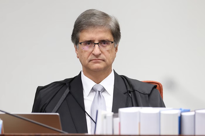 PGR pede arquivamento de apuração sobre dinheiro encontrado na cueca de senador
