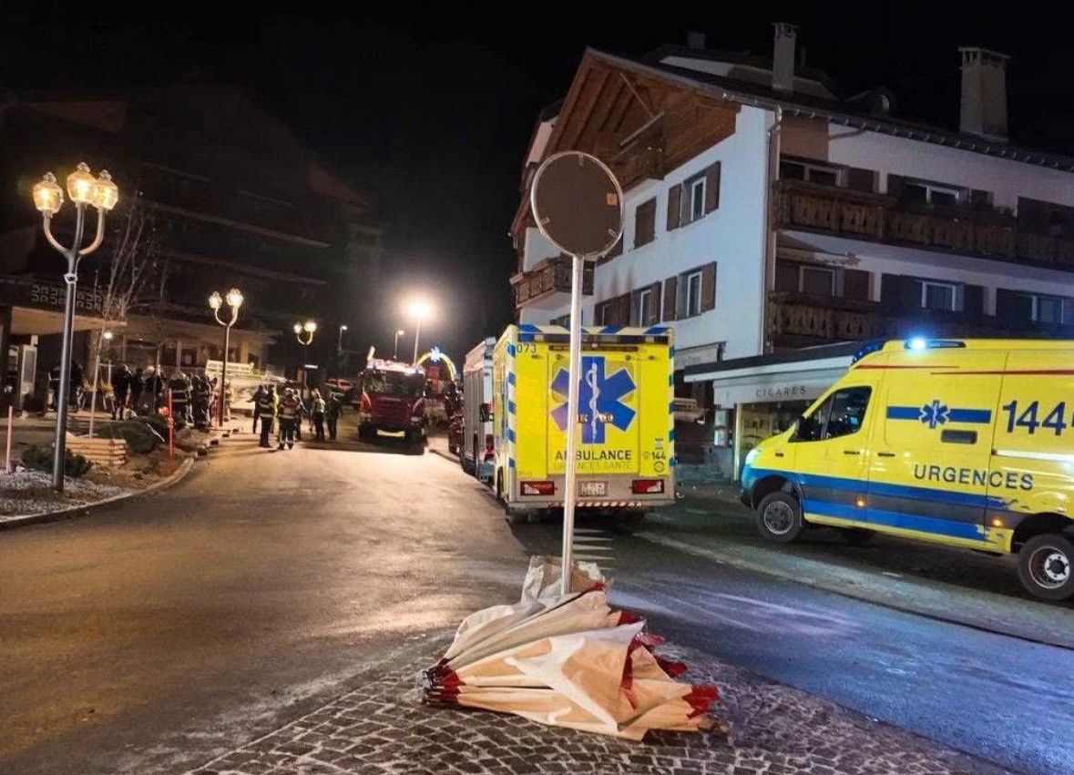 Explosão e incêndio em bar de estação de esqui na Suíça deixam 40 mortos e 100 feridos