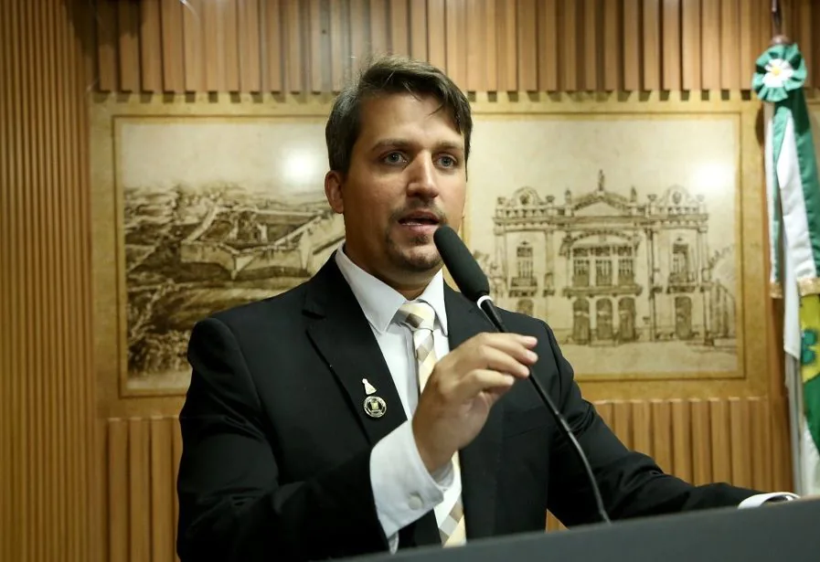 Relator critica ação de Brisa para reabrir fase do processo de cassação: “Muito contraditório”