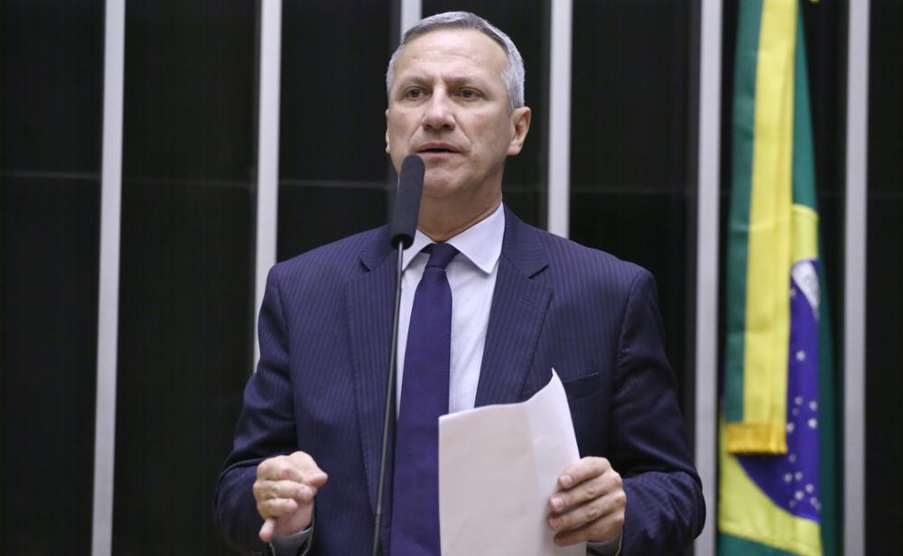 Sanderson aciona PGR pela prisão de Lulinha no roubo aos aposentados