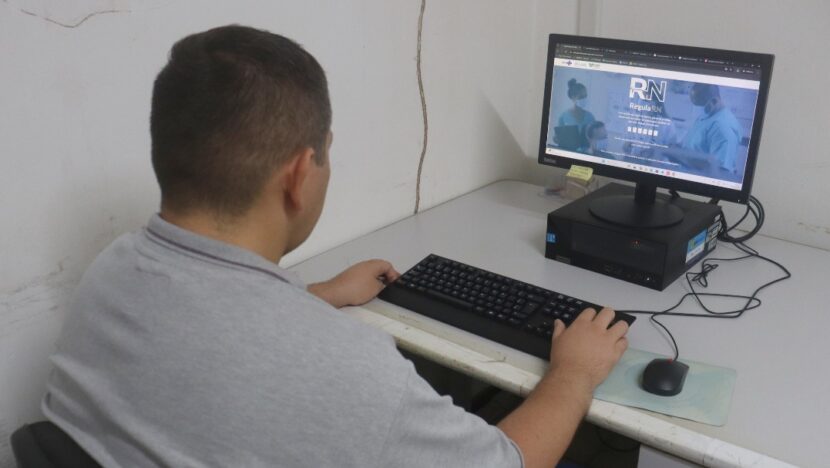 Prefeitura do Natal faz adesão ao Regula RN e anuncia que consultas poderão ser marcadas pelo WhatsApp