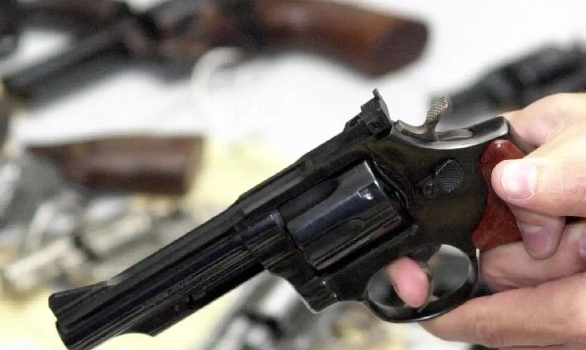 Projeto de lei propõe aumento de penas para furto, roubo e receptação de armas