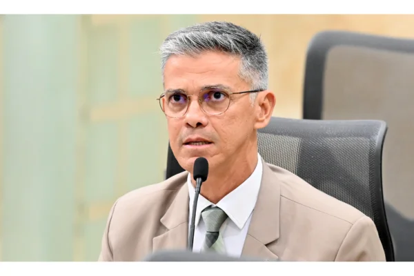 Azevedo levanta dúvidas sobre Allyson: “Bem provável que não seja candidato”