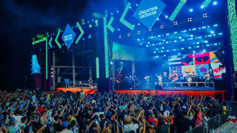 Carnaval de Natal continua nesta segunda com shows em Ponta Negra, Redinha e Nélio Dias