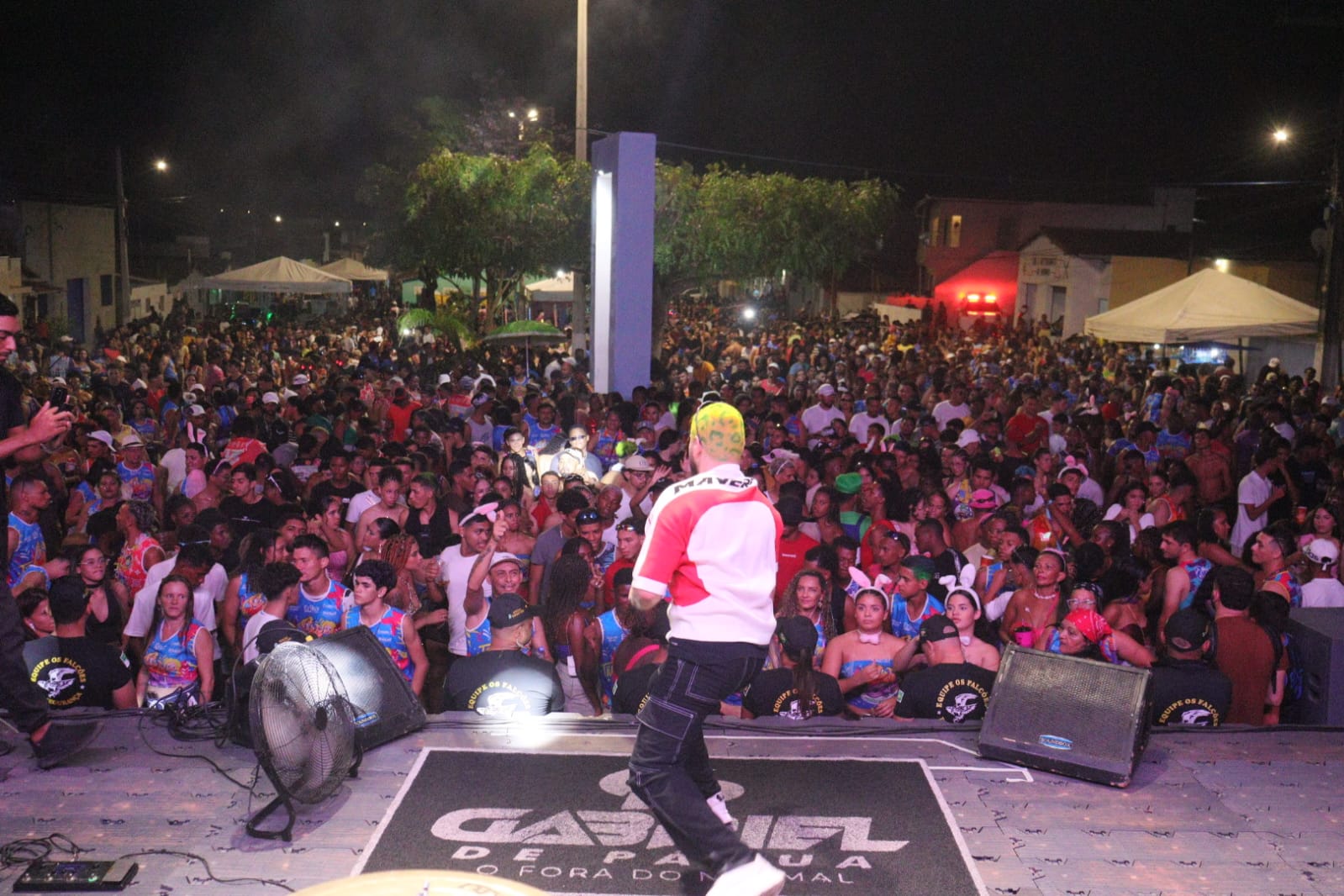 Folia toma conta de Traíras e marca o terceiro dia do Carnaval de Macaíba